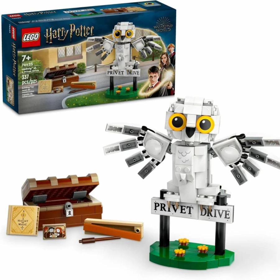 LEGO Harry Potter Hedwig Owl Building Set 76425 – Buildable Hedwig at 4 Privet Drive with Harry Potter Figure, Creative Gift for Kids Ages 7+