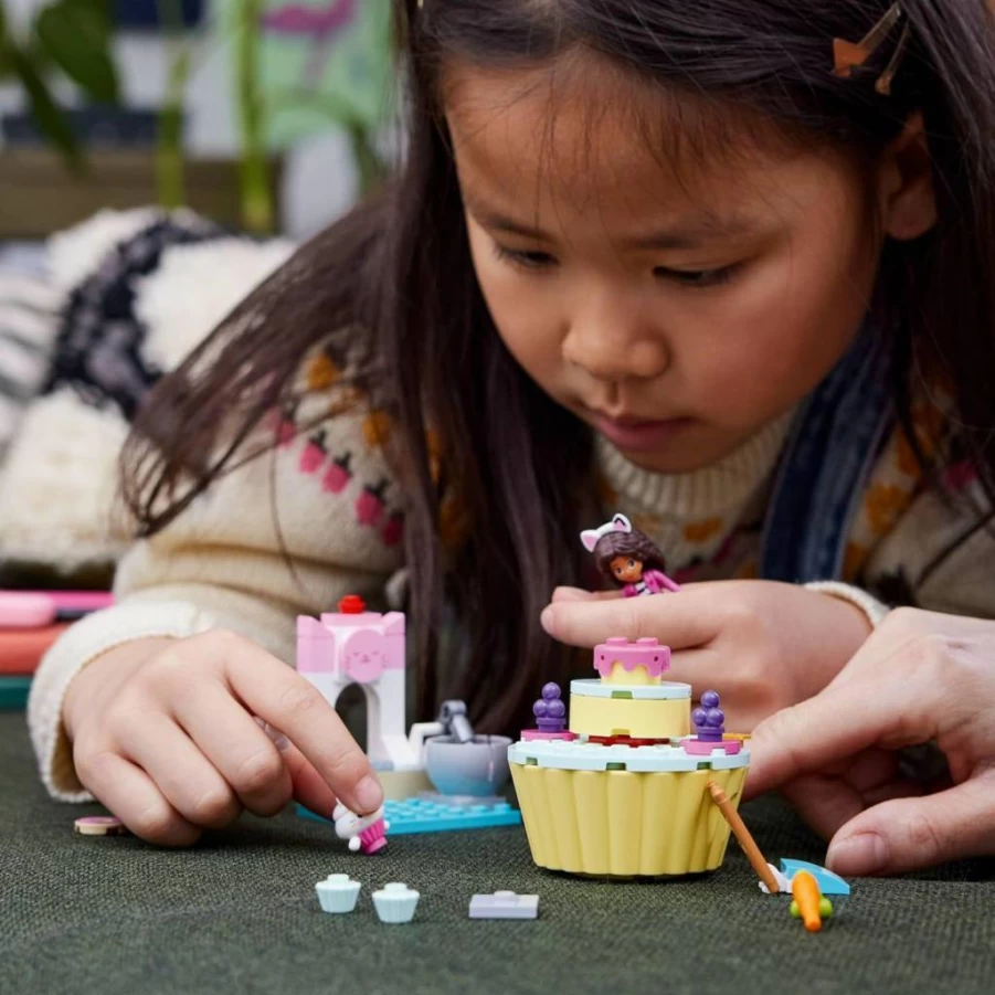LEGO Gabby's Dollhouse Bakery Building Set 10785 with Cakey Fun, Play Kitchen, Oven & Giant Cupcake for Kids 4+, DreamWorks Animation Toy Gift