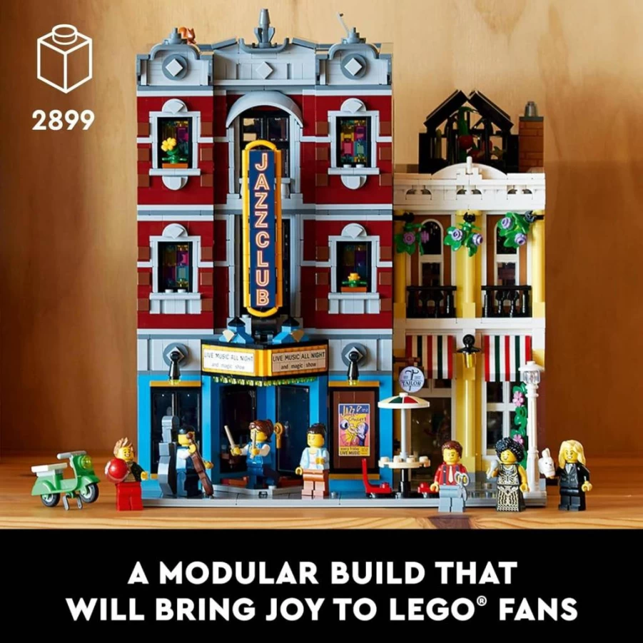 LEGO Icons Jazz Club 10312 Building Set for Adults – Collectible Music Venue with 5 Detailed Rooms & 8 Minifigures, Perfect Gift for Jazz Fans and Musicians