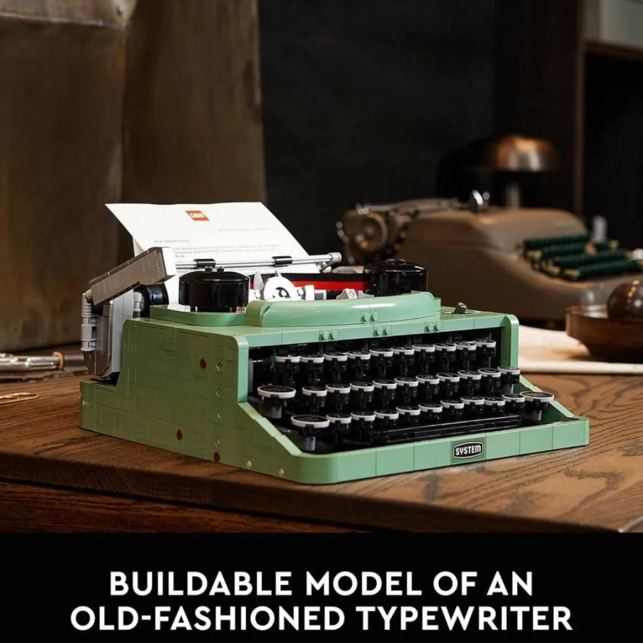 LEGO Ideas Typewriter 21327 Retro Building Set for Adults, Collectible Display Model, Creative Gift for LEGO Fans & Hobbyists