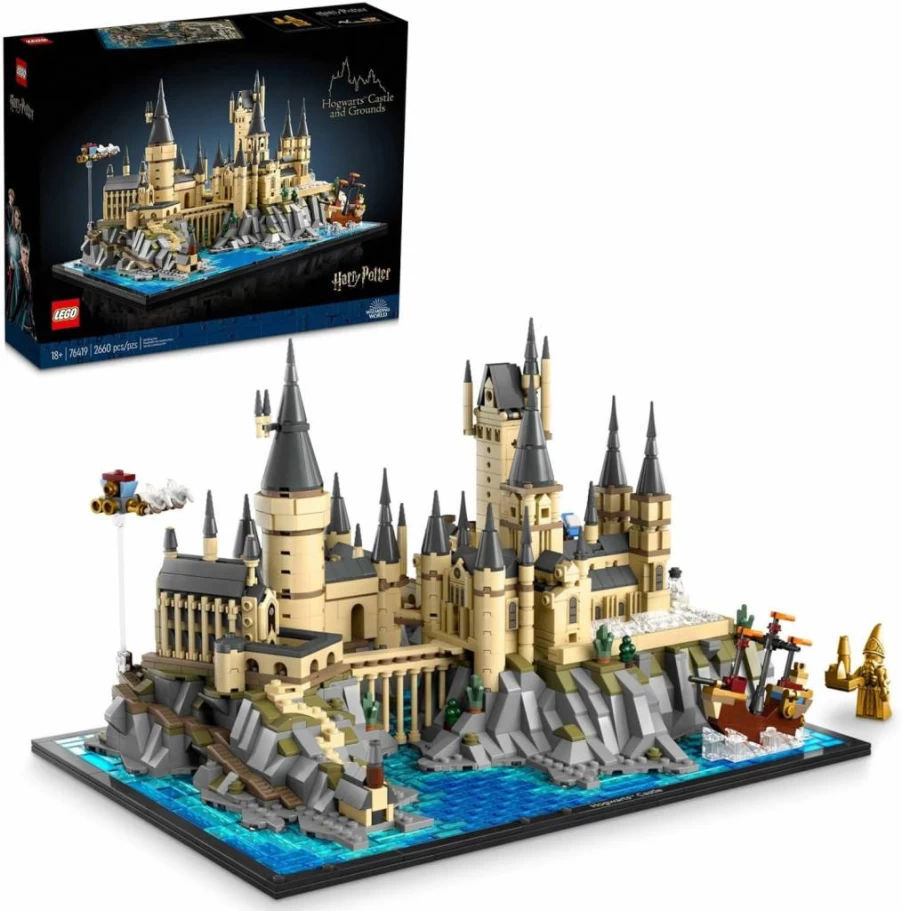 LEGO Harry Potter 76419 Hogwarts Castle and Grounds Building Set for Adults, Collectible Display Model with Iconic Wizarding World Scenes, Gift for Potter Fans