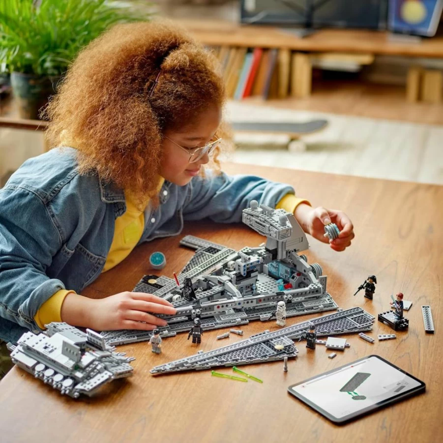 LEGO Star Wars Imperial Star Destroyer 75394 Building Set with Darth Vader & 6 Minifigures - Collectible Model Kit for Kids, Teens and Adults Ages 10+ - Perfect Gift for Star Wars Fans