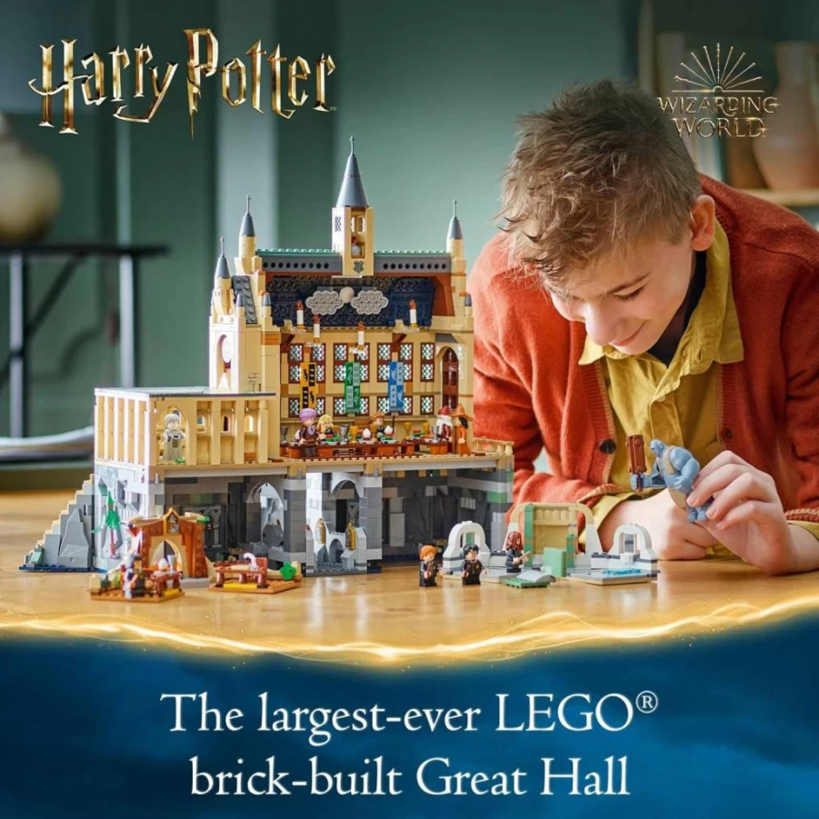 LEGO Harry Potter Hogwarts Castle The Great Hall 76435 Building Set with 11 Minifigures, Magical Castle Playset for Kids, Collectible Gift for Harry Potter Fans Ages 10+